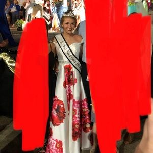 Long floral prom/ pageant dress!